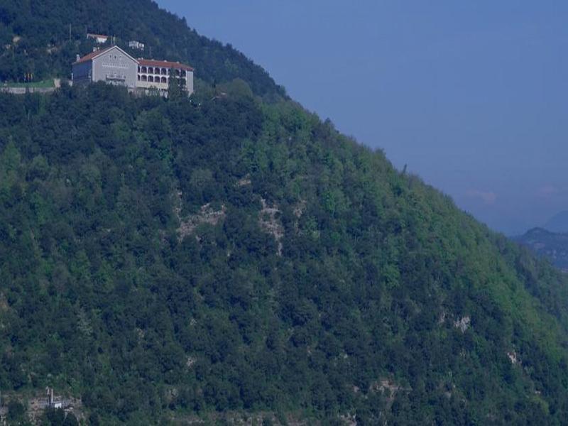 Parador De Vic-Sau Tavernoles Exterior photo